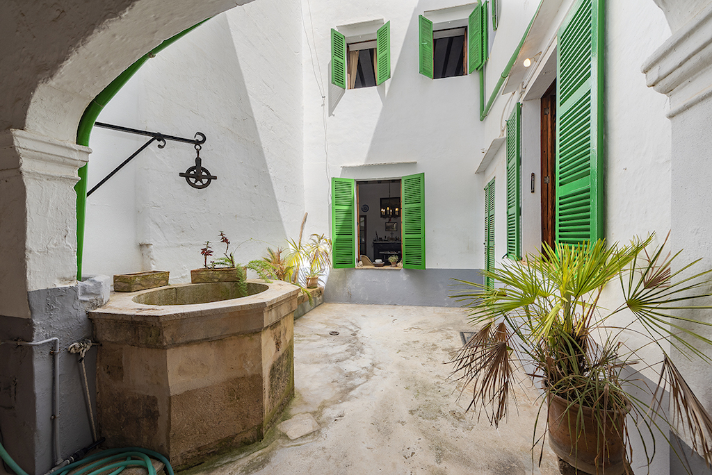 Palatial town house in Pollensa for sale 2231068 Mallorcahouses